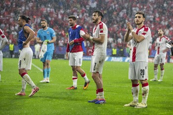 Filipe Coelho are motive de îngrijorare: Anzor Mekvabishvili a ieşit accidentat în meciul cu Spania. Jucătorul (…)