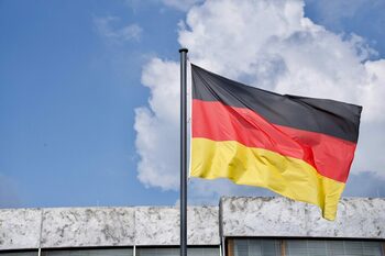 Avertisment pentru Merz: Extrema dreapta și-a triplat scorul în cel mai populat land din Germania