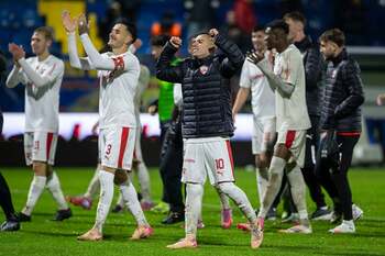 Dinamo câștigă pe teren propriu în fața celor de la CFR, după ce clujenii au condus cu 1-0 până în minutul `90