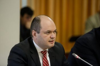 Consilierul premierului Bolojan justifică majorarea taxelor pe proprietate: România colectează de trei ori mai puțin (…)