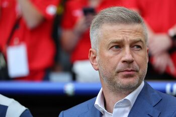 Decizia luată de polonezi după ședința de urgență dintre Edi Iordănescu și patronul de la Legia