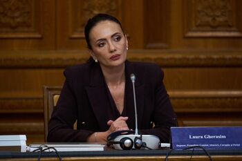 Laura Gherasim, deputat AUR și președinte al Comisiei pentru Cercetarea Abuzurilor, Corupției și Petiții din (…)