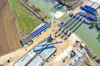 Percheziții la combinatul Liberty Galați: Ancheta vizează deturnarea a 292 de milioane de euro din credite EximBank