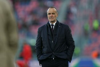 Mai tare ca Gigi Becali în bani! Patronul a cărui familie are o avere de 7,5 miliarde de euro a fost la FCSB – Bologna