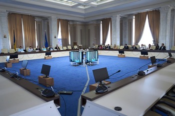 Masa rotundă AUR la Parlamentul României: „Ne înclinăm cu respect în fața memoriei Basarabiei (1940–2025)