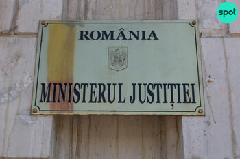 Ministerul Justiției vrea să schimbe legea locuințelor de serviciu, pentru a evita chiriile de 60 de lei pentru (…)
