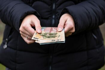 Modificare importantă în Codul Civil. Familiile victimelor rănite grav în accidente pot primi despăgubiri