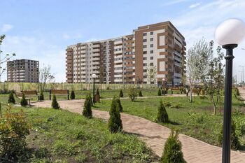 Motivul pentru care românii se feresc să cumpere apartamente la ultimul etaj, explicat de Șerban Trâmbițașu. (…)