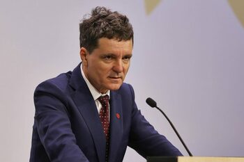 Nicuşor Dan a promulgat legea privind monitorizarea electronică a inculpaţilor. Alertele la trecerea frontierei vor (…)