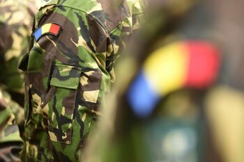 Pensia militară anticipată în 2025: cât primești dacă ieși din sistem după 20, 25 sau 30 de ani. Exemplu de calcul