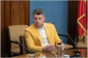 Șeful Monetăriei Statului, fost electrician, are salariu dublu față de Nicușor Dan. Cum a ajuns în fruntea acestei (…)