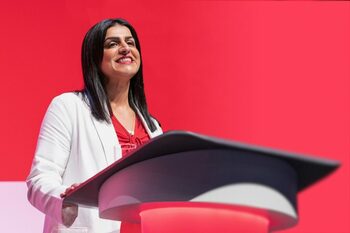 Marea Britanie schimbă radical sistemul de azil: sprijin doar dacă merită și 20 de ani până la rezidența permanentă