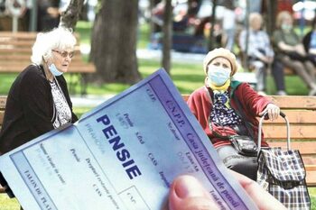 Tabel: vârsta de pensionare pentru bărbați și femei după noua lege. Când ieși la pensie dacă ești născut între 1960–1980