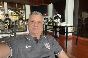 Un afacerist român, ofertă bombă pentru a cumpăra CFR Cluj de la Nelu Varga. Presa din Ardeal vorbește de 45.000.000 (…)