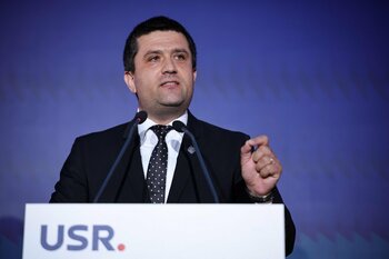 Ministrul Economiei (USR): Nu e foarte uşor să stăm la masă cu PSD, votanţii noştri nu văd cu ochi buni / Era o (…)