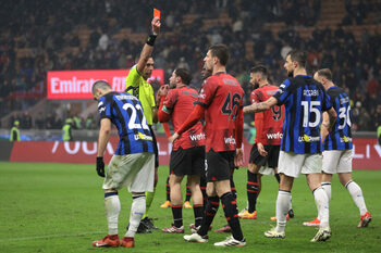 FRF: Andrea Colombo va arbitra semifinala România-Țările de Jos de la EURO U19