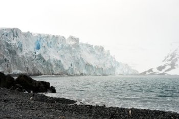 Un eveniment misterios în Antarctica a eliberat carbonul care a încălzit Pământul