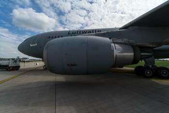 Transportul unui Airbus uriaș, scos din uz, blochează traficul în nordul Germaniei pentru 3 nopți: va fi transformat (…)