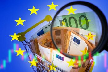 Câte bancnote contrafăcute au fost interceptate în Europa?