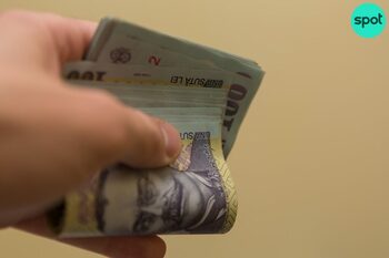 ASF aruncă vina pe Parlament pentru articolul din legea pensiilor private care a picat la CCR