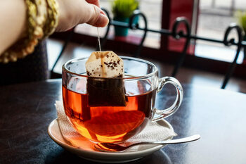 Ce sfaturi are un medic de la Harvard pentru cei care beau ceai?