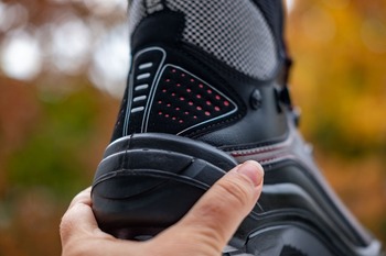 Cele mai bune materiale pentru ghete durabile (P)