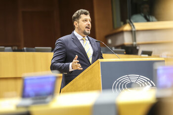 Claudiu Târziu, președintele Acțiunea Conservatoare, critică Guvernul Bolojan: „Statul român a ajuns cămătarul (…)