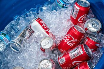 Trump schimbă rețeta de Coca-Cola. Ce ingredient se va folosi de acum încolo în celebra băutură: E, pur și simplu, (…)