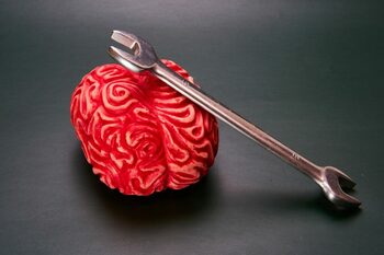 Arta de a-ți stăpâni mintea: ce spun psihologii și neuroștiința
