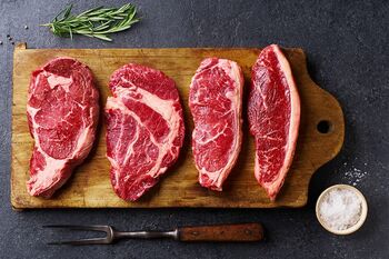 Se va da ordin în UE. Românii care consumă carne trebuie să știe. Schimbarea va fi obligatorie în toate țările