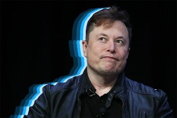 O companie deținută de Elon Musk, acuzată de 800 de ori că ar neglija mediul. Cum se apără magnatul?
