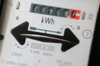 Energia electrică, în topul scumpirilor în iulie 2025: creştere de aproape 63% / Urmează fructele şi conservele din (…)