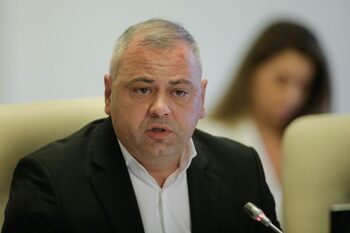 Ploile fac ravagii în România, rachetele anti-grindină rămân la sol. Adevărul dur spus de ministrul Agriculturii