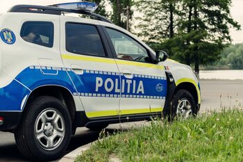 Focuri de armă în Sectorul 6 al Capitalei. Polițiștii caută un bărbat care a tras spre o mașină parcată – vehiculul (…)