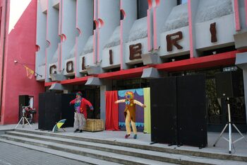 Povești Colibri, pe scenă și la Târgul de Crăciun