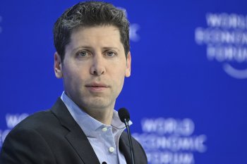 Sam Altman, fondatorul OpenAI, este speriat de avansul rivalilor de la Anthropic şi Google. „Ne aflăm într-un moment (…)
