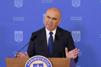 „Ilie Bolojan dă vești proaste”, extensia ChatGPT care îl imită pe premier și de care te poți folosi când cauți o scuză