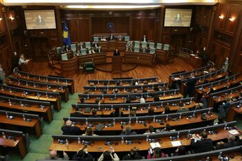 Parlamentul din Kosovo nu reușește să aleagă un nou prim-ministru. Alegerile anticipate par iminente
