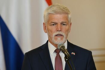 Detalii din culisele summitului NATO de la Haga: Ce i-au cerut membrii Alianței lui Trump la dineul informal găzduit (…)