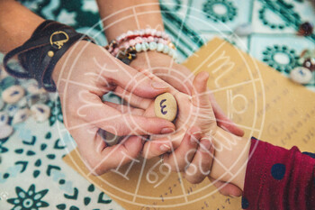Horoscopul banilor septembrie 2025. Zodiile care se vor îmbogăți o dată cu schimbarea anotimpului