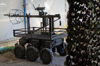 Arma inedită folosită de forțele ucrainene pentru a alunga soldații infiltrați pe frontul din Pokrovsk