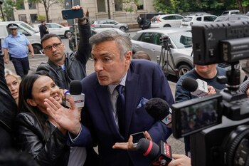 Florian Coldea spune că șeful DNA urmărește să transforme dosarul său de corupție într-un „trofeu”. Ce acuzații îi (…)
