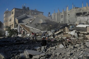 Israelul reluat bombardamentele asupra orașului Gaza. Cel puțin două persoane au fost ucise