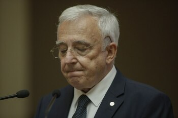 Mugur Isărescu anunţă accelerarea ratei inflaţiei. Care sunt principalele cauze