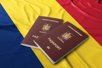Bărbat cu mandat european de arestare, prins pe Aeroportul Iași cu acte false