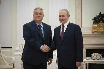 „Dictatura manipulării”. Cum își exercită puterea autocratul modern