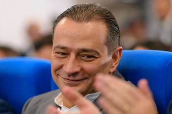 Cine este Andreea Mihaela Băluță, soția lui Daniel Băluță. Cei doi sunt căsătoriți de peste 20 de ani și au împreună (…)