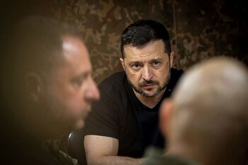 Zelenski propune „trei piloni” ai garanțiilor de securitate pentru Ucraina în negocierile de pace. Reacția Rusiei: (…)