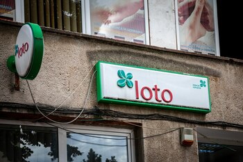 Noi trageri Loto joi, 28 august. Report de peste 4,89 milioane de euro la 6/49