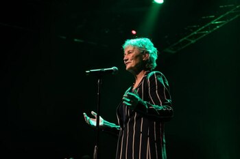 Alegerile prezidențiale din Irlanda au fost câștigate de o candidată independentă. Cine este Catherine Connolly